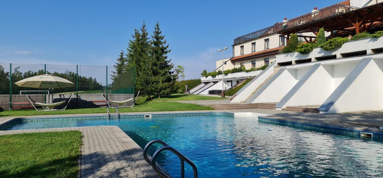 Hotel Berounka Hrebecniky Kültér fotó