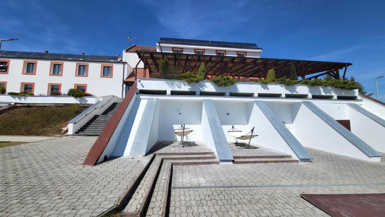 Hotel Berounka Hrebecniky Kültér fotó