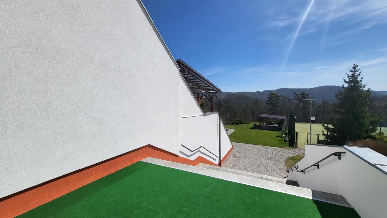 Hotel Berounka Hrebecniky Kültér fotó